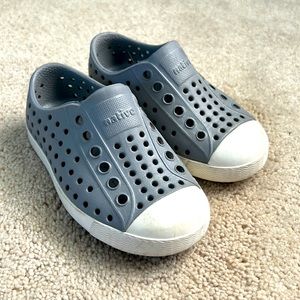 Native Swim Shoes (size 6)